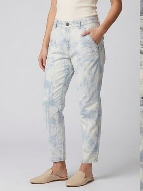 HIPPIE LAUNDRY Tie-Dye Crop Pant 13 18” waist Washed Blue $49 Retail NWT